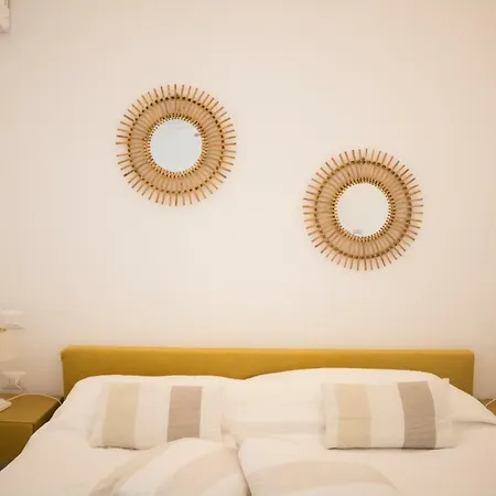 לינה וארוחת בוקר Design מונדלו