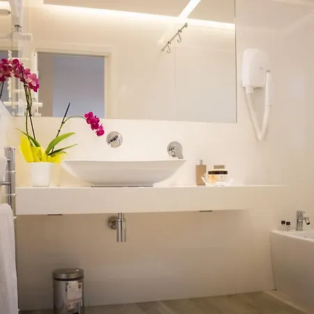 Bed & Breakfast Design 3*