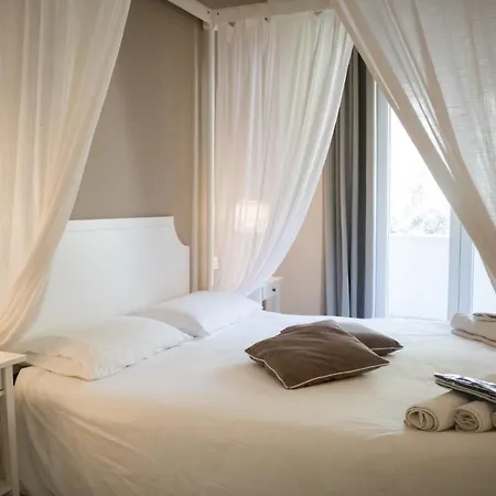 Design Bed & Breakfast